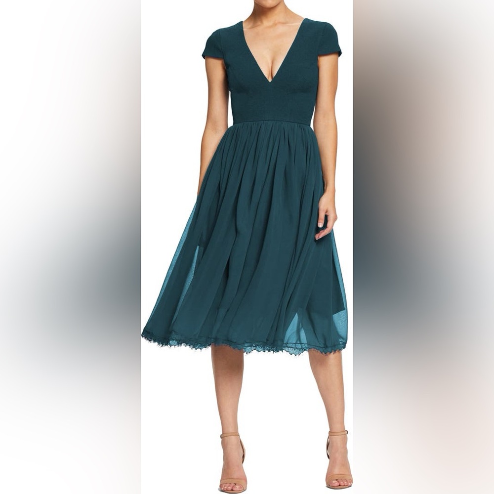 Dress the Population Pine Green Cap Sleeves Fit & Flare Cocktail Midi Dress 💚